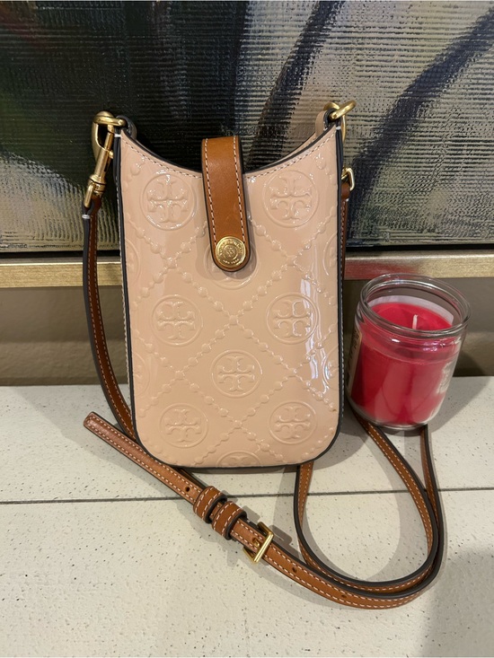 Tory Burch Handbags - Tory Burch Blush Patent Leather Crossbody with Brown Trim and Gold Hardware